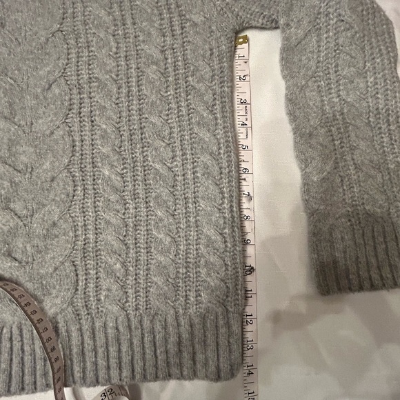 Rachel Zoe Light Gray Knit Sweater - Picture 11 of 12